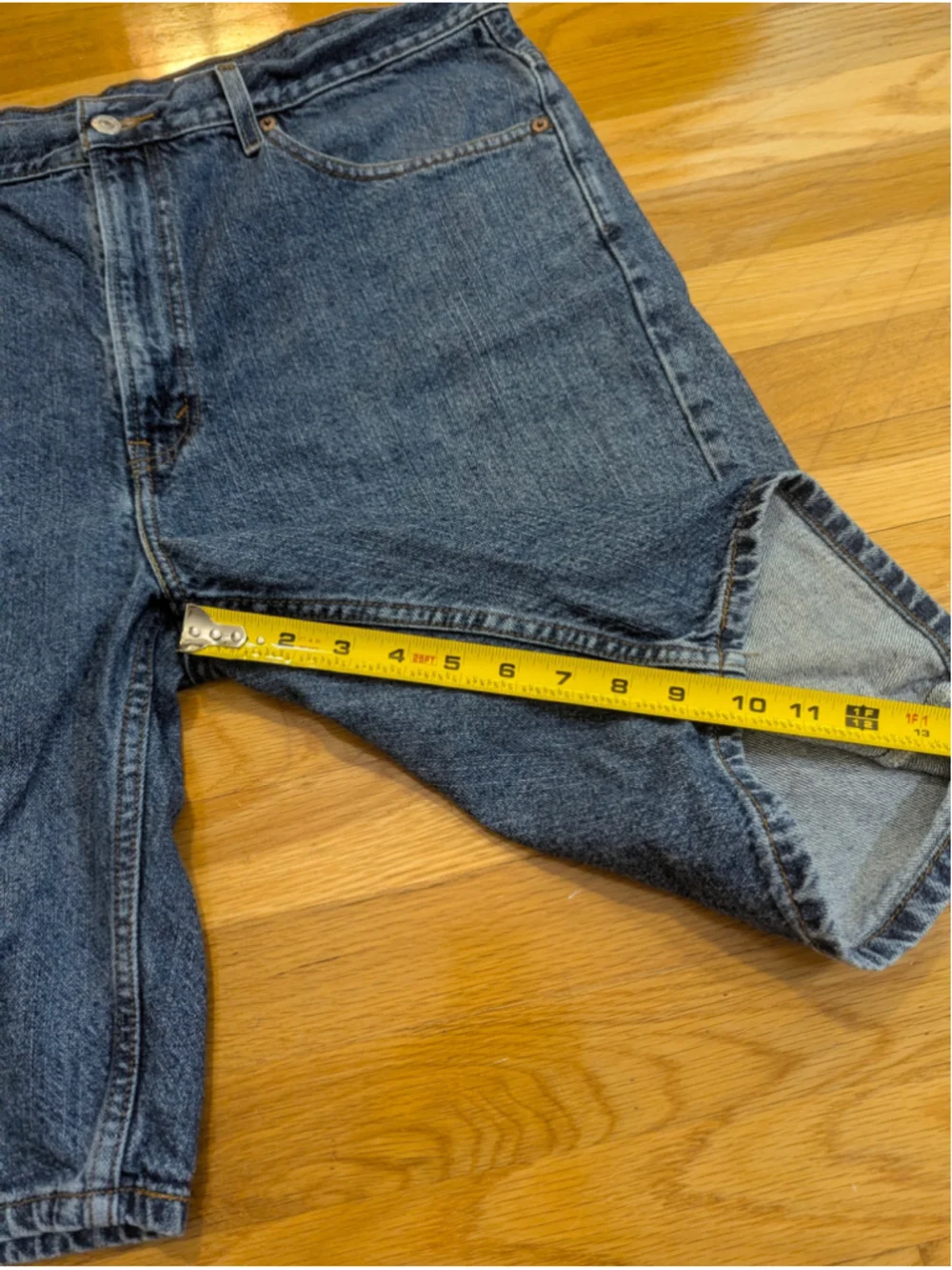 Levi's 505 Regular Fit Jean Shorts Waist 38